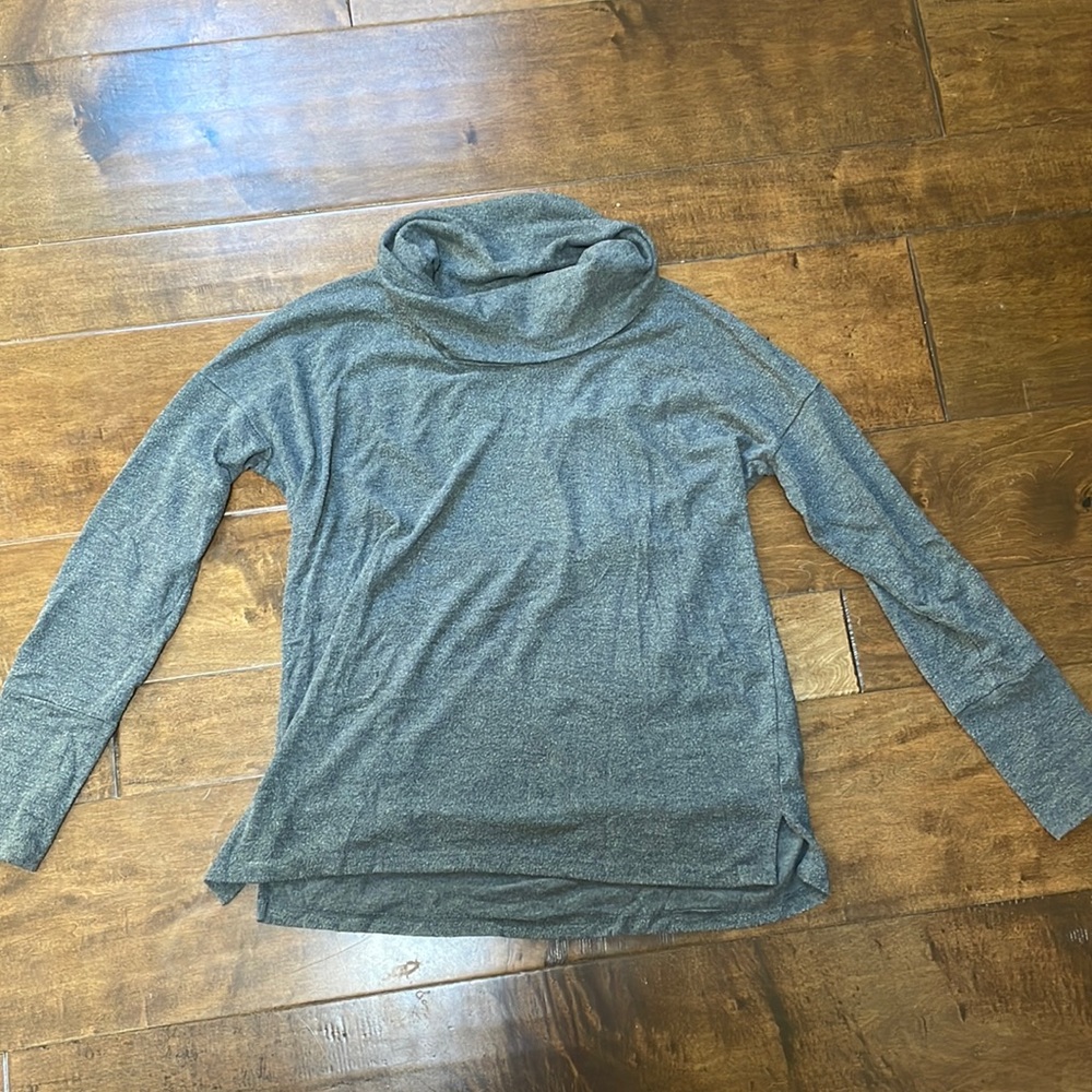 Caslon grey long sleeve cowl neck sweater.